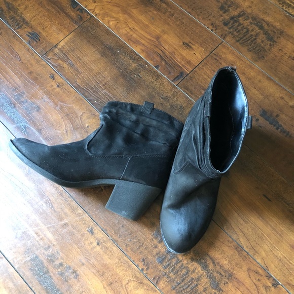 Cowboy Boot Booties 💗 - Picture 2 of 2